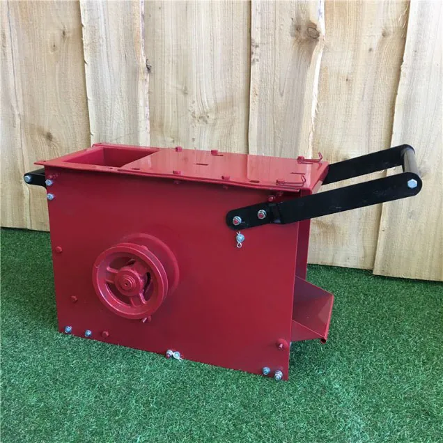 Order a This Titan Pro complete lower chipping chamber for our 15HP petrol garden mulchers is a fully loaded replacement unit. It arrives pre-assembled with 16 flails spacers and a fitted bladejust swap your engine hopper and wheels over to get back up and running