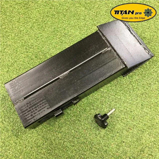Order a CLEARANCE SALE Reduced from 39.50 to just 15 This 505mm extension wedge slots onto your existing splitting head allowing you to split shorter logs on lower platform settings without waiting for the ram to travel the full distance. A massive timesaver designed for the legacy Titan Pro 10 Ton Petrol Log Splitter. When they are gone they are gone